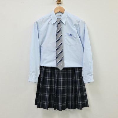 【中古】千葉県 二松学舎大学付属柏高等学校 女子制服 3点（シャツ・スカート）sf012243