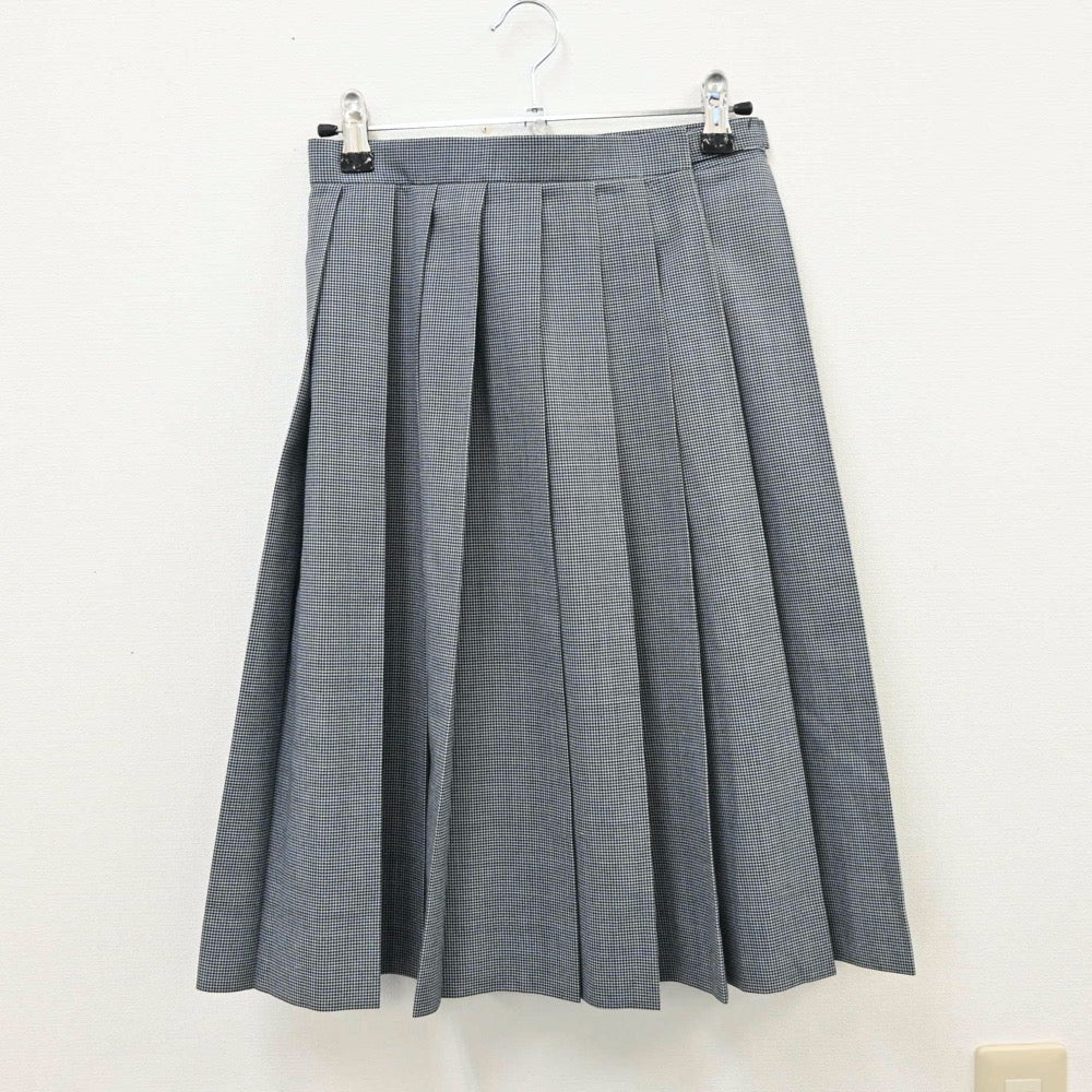 【中古】栃木県 宇都宮市立陽東中学校 女子制服 2点（シャツ・スカート）sf012305