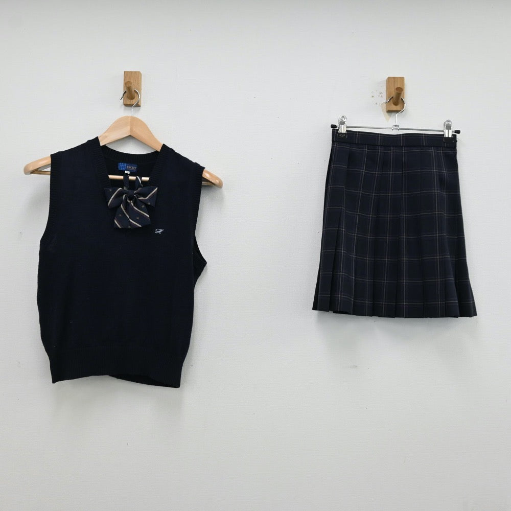 【中古】東京都 都立本所高等学校 女子制服 3点（ニットベスト・スカート）sf012338