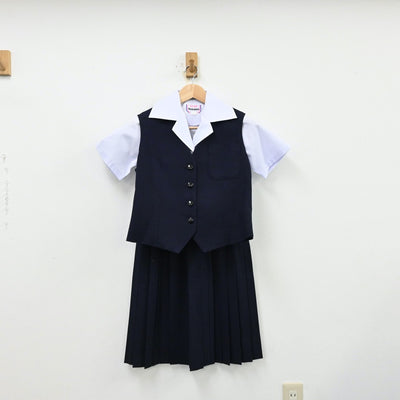 【中古】兵庫県 姫路西高等学校 女子制服 3点（シャツ・ベスト・スカート）sf012373