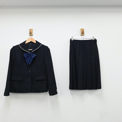 【中古】福岡県 久留米大学附設中学校 女子制服 3点（ブレザー・スカート）sf012375