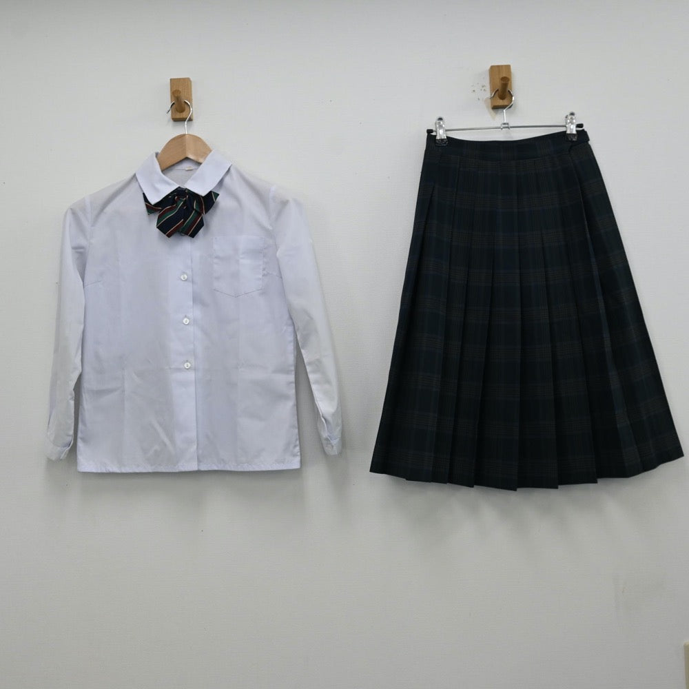 【中古】埼玉県 熊谷市立富士見中学校 女子制服 4点（ブレザー・シャツ・スカート）sf012437