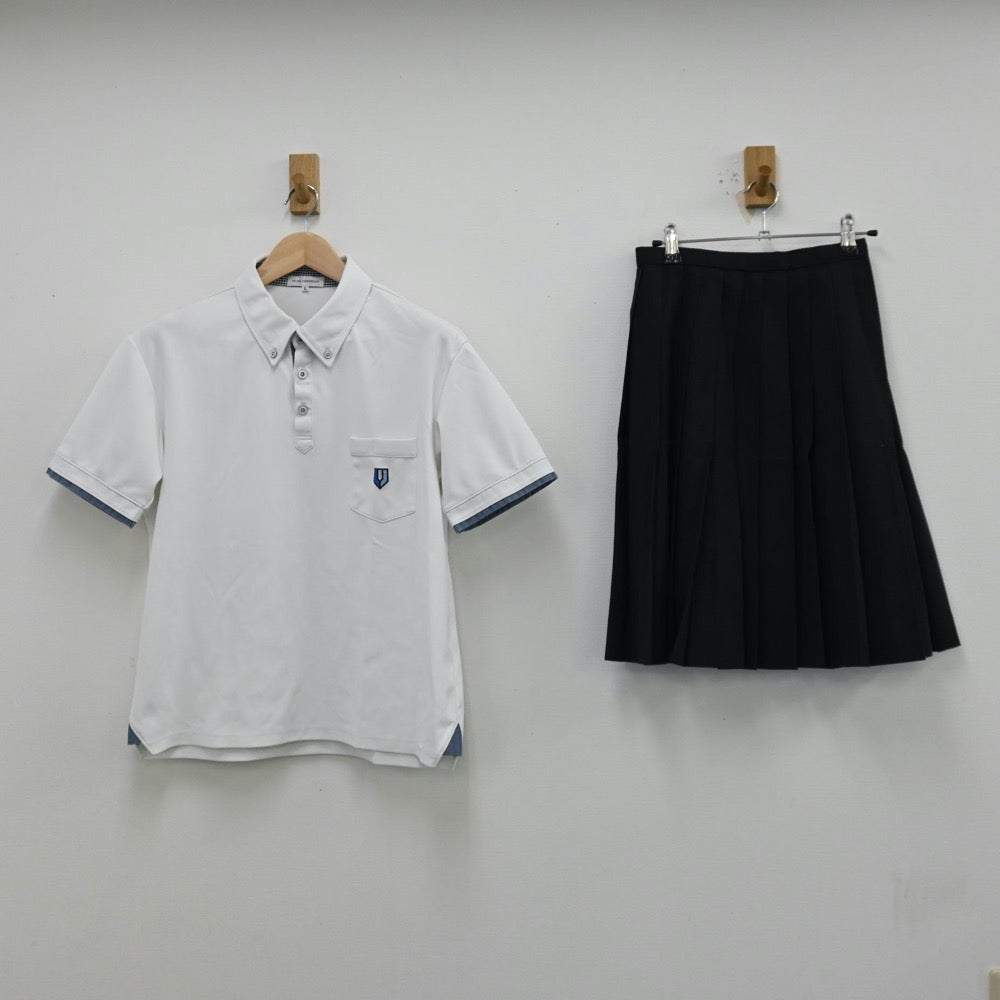 【中古】福岡県 _誠高等学校 女子制服 2点（シャツ・スカート）sf012491