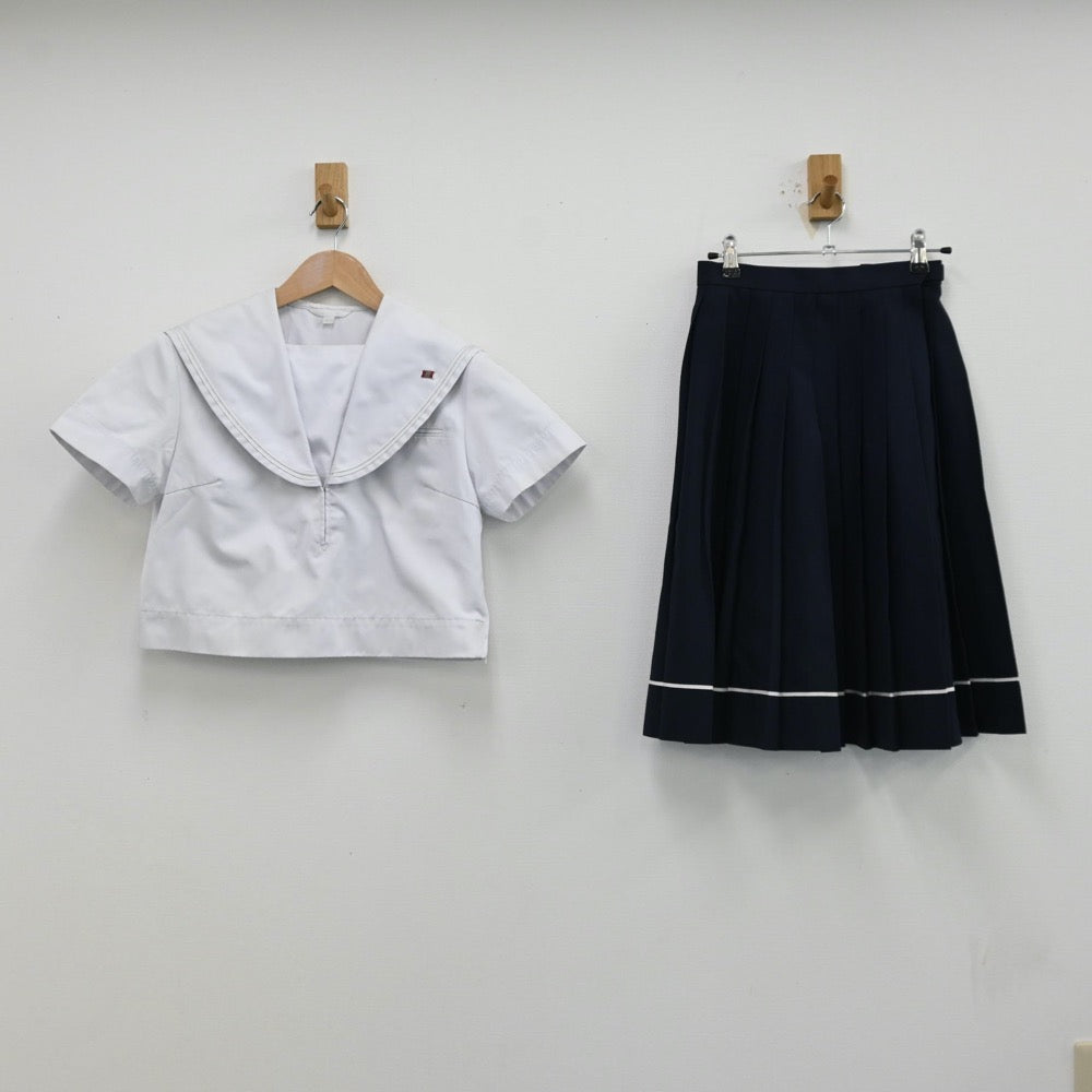 【中古】福岡県 福岡県立直方高等学校 女子制服 3点（セーラー服・スカート）sf012509