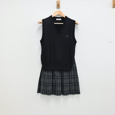 【中古】千葉県 日本大学習志野高等学校 女子制服 2点（ニットベスト・スカート）sf012518