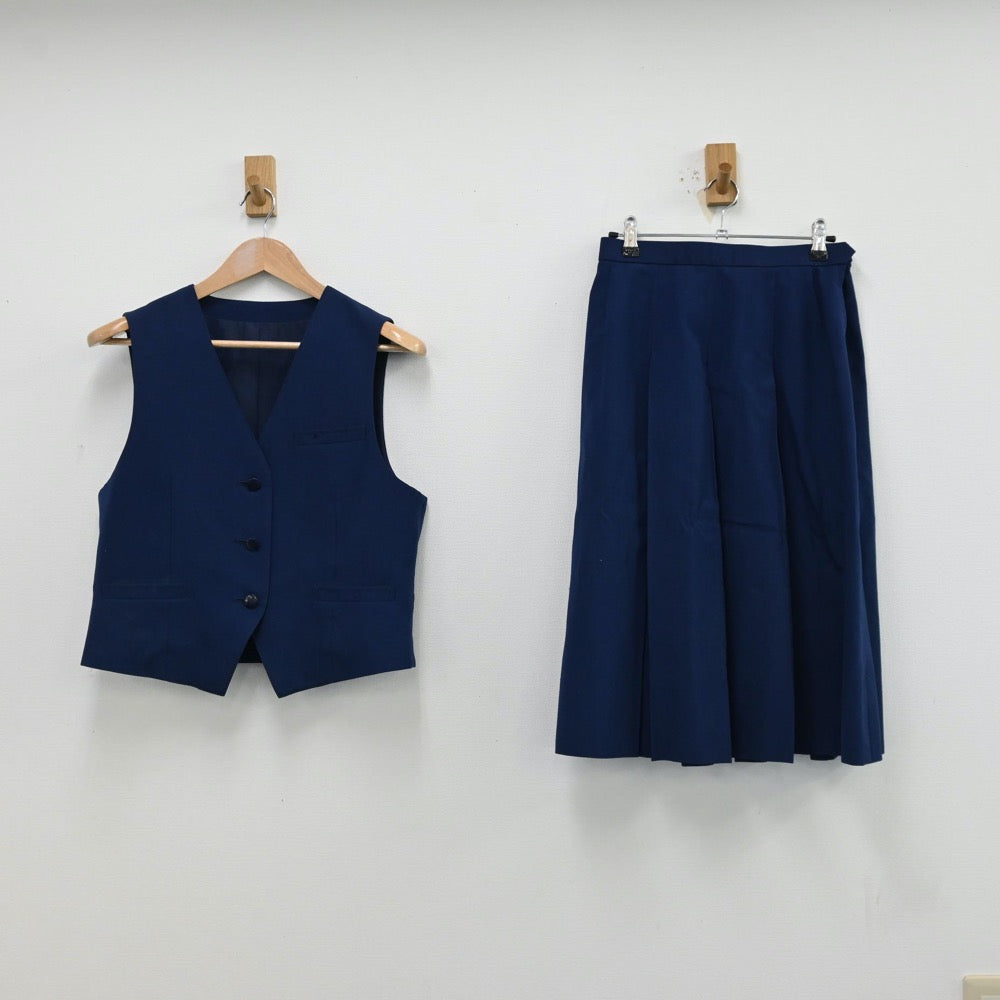 【中古】千葉県 日本体育大学柏高等学校 女子制服 2点（ベスト・スカート）sf012523