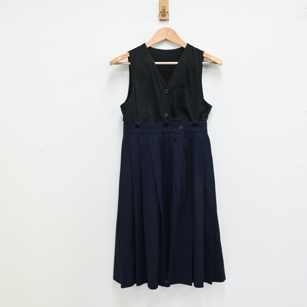 中古制服】千葉県 和洋国府台女子高等学校 女子制服 4点