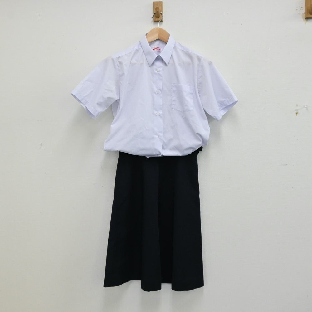 【中古】埼玉県 春日部市立豊野中学校 女子制服 2点（シャツ・スカート）sf012531