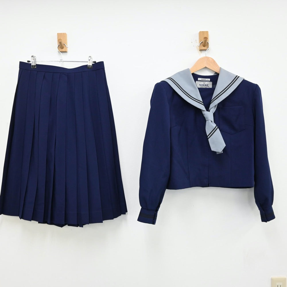 【中古】茨城県 神栖市立波崎第四中学校 女子制服 3点（セーラー服・スカート）sf012548