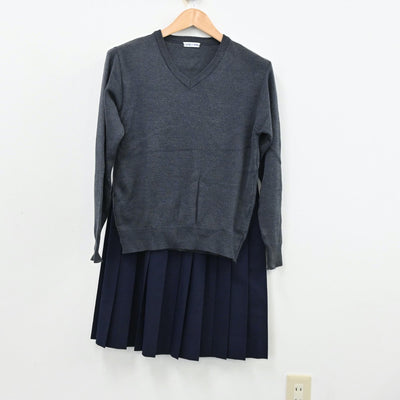 【中古】千葉県 千葉県野田市立第一中学校 女子制服 2点（ニット・スカート）sf012567