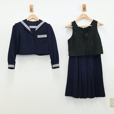 【中古】兵庫県 神戸私立甲南女子高等学校 女子制服 2点（セーラー服・スカート）sf012607