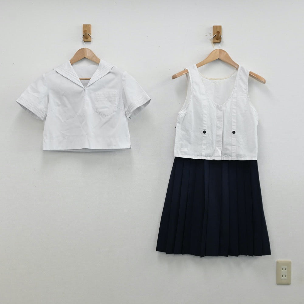 【中古】兵庫県 神戸私立甲南女子高等学校 女子制服 3点（セーラー服・スカート）sf012608