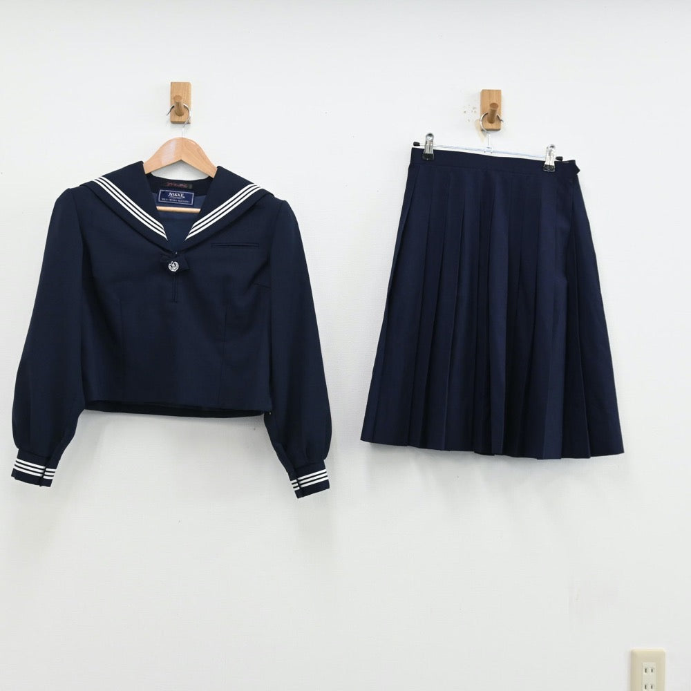 【中古】埼玉県 八潮市立八條中学校 女子制服 2点（セーラー服・スカート）sf012633