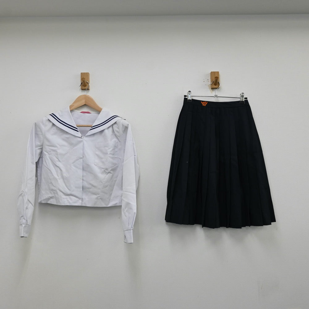 【中古】和歌山県 貴志中学校 女子制服 3点（セーラー服・スカート）sf012649