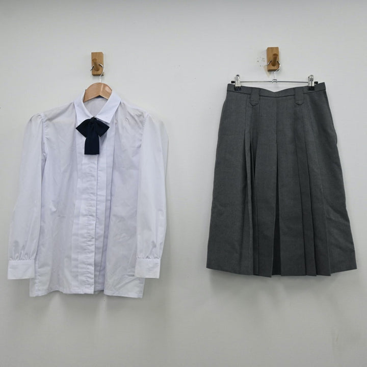 【中古】大阪府 四天王寺中学校・高等学校 女子制服 4点（ブレザー・シャツ・スカート）sf012667