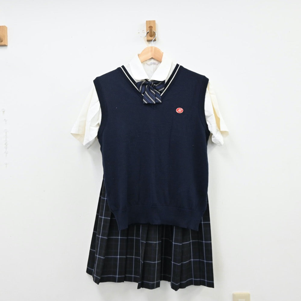 【中古】兵庫県 明石商業高等学校 女子制服 4点（シャツ・ニットベスト・スカート）sf012714