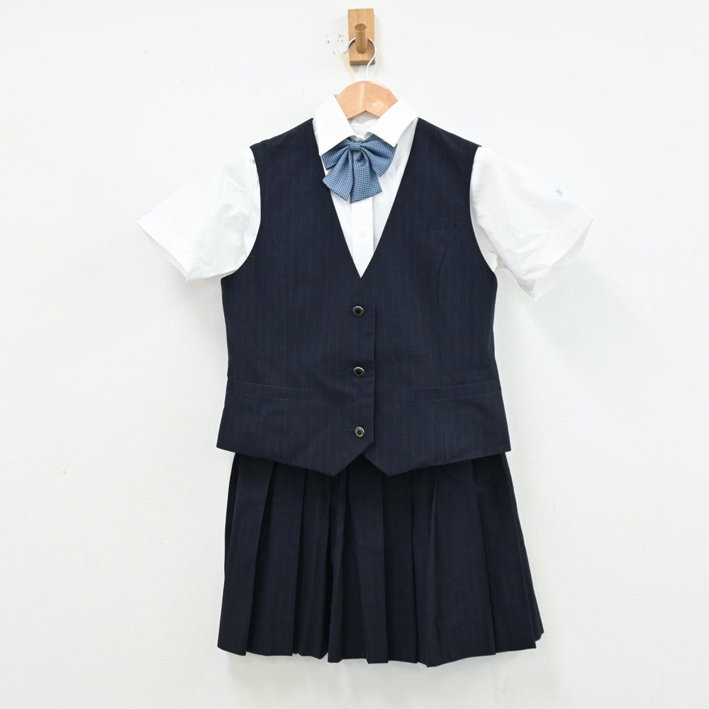 【中古】埼玉県 花咲徳栄高等学校 女子制服 4点（シャツ・ベスト・スカート）sf012781