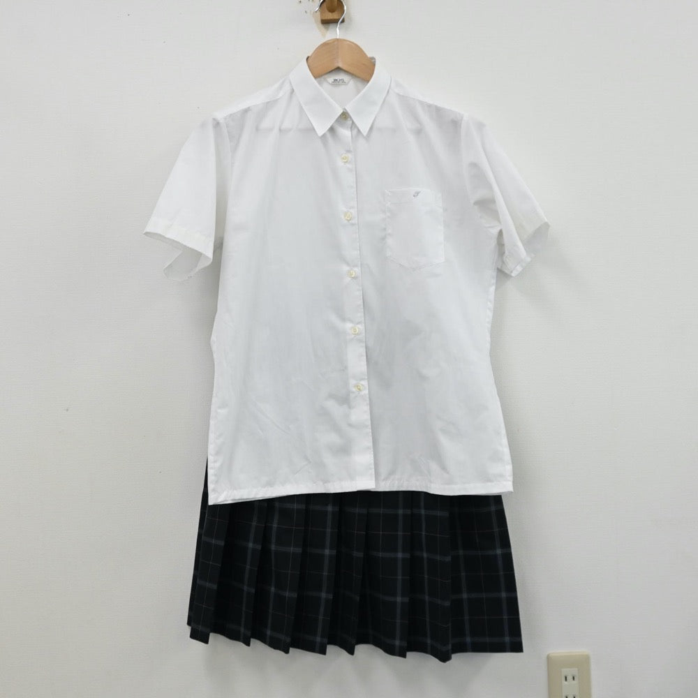 【中古】神奈川県 鶴見大学附属高等学校 女子制服 2点（シャツ・スカート）sf012784