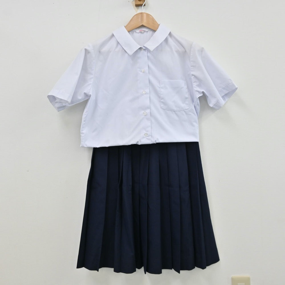 【中古】千葉県 緑が丘中学校 女子制服 3点（シャツ・ベスト・スカート）sf012800