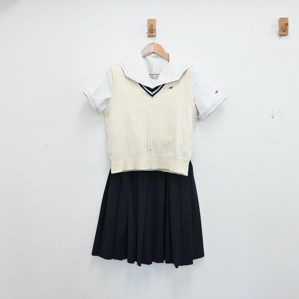 【中古】長崎県 長崎県立波佐見高等学校 女子制服 3点（シャツ・ニットベスト・スカート）sf012851