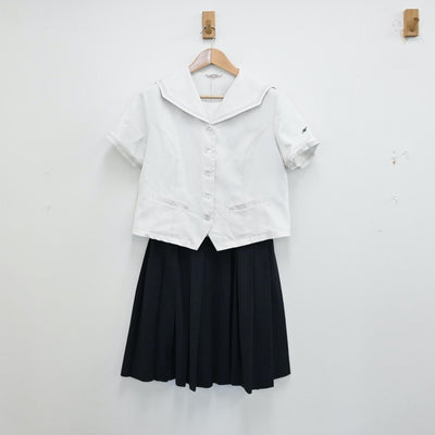 【中古】長崎県 長崎県立波佐見高等学校 女子制服 3点（シャツ・ニットベスト・スカート）sf012851