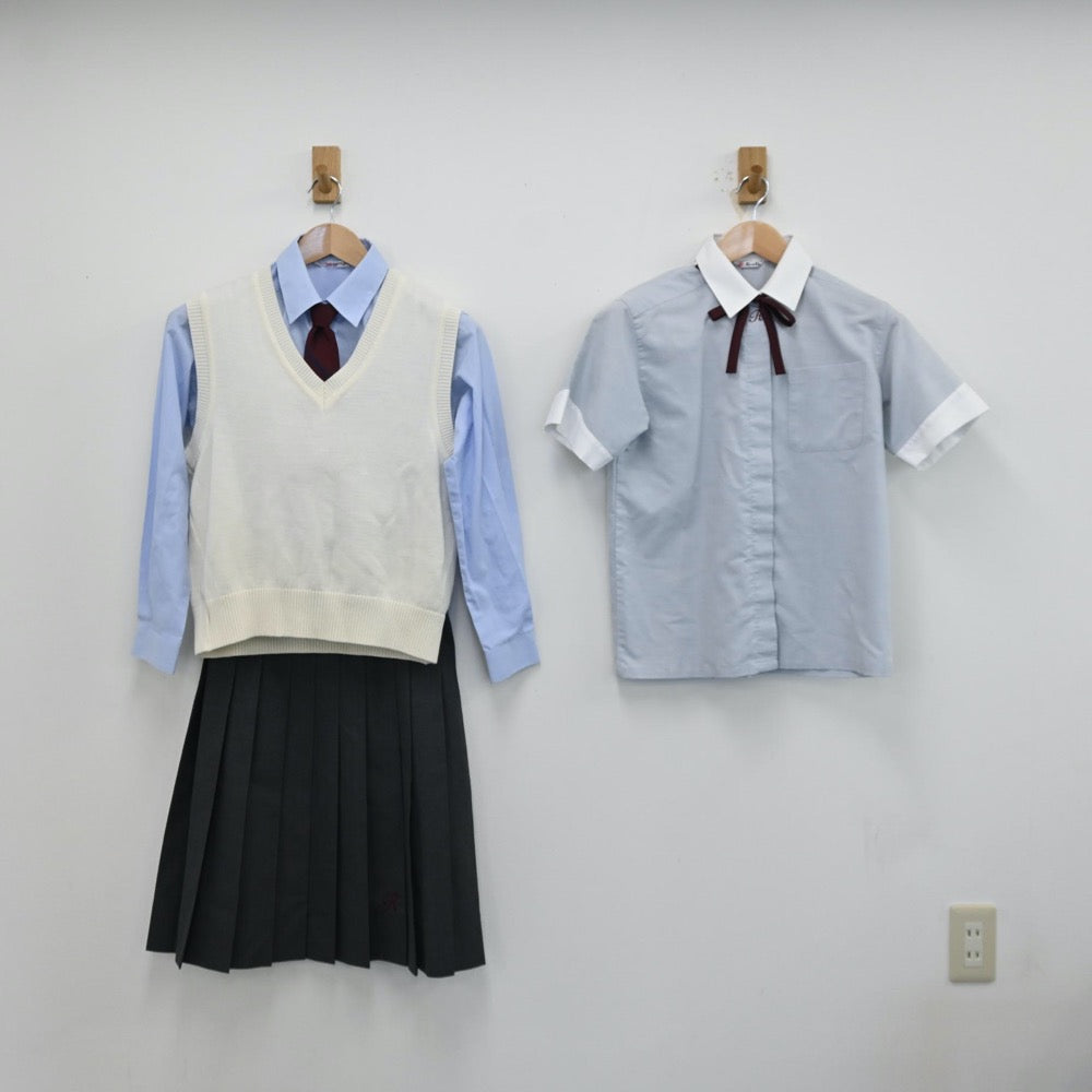 【中古】大阪府 履正社学園豊中中学校 女子制服 7点（シャツ・ニットベスト・スカート）sf012866