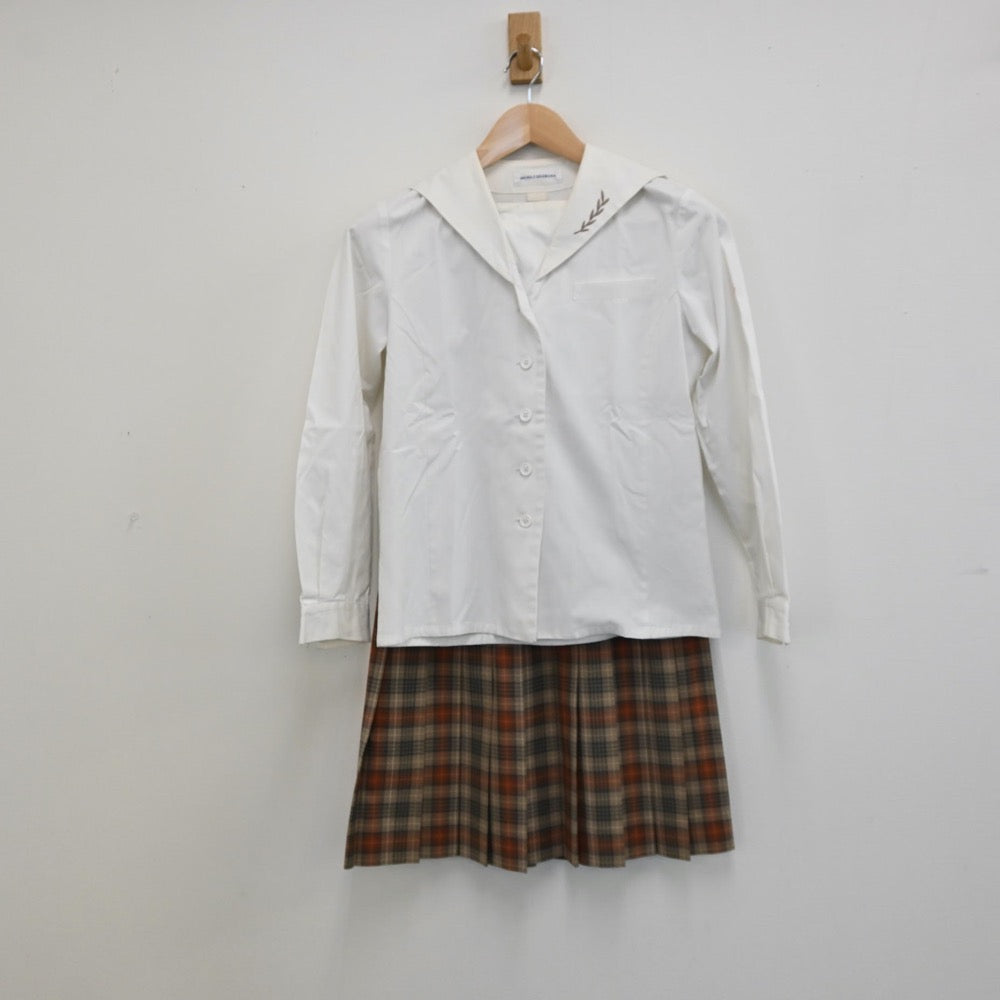 【中古】愛知県 名城大学附属高等学校 女子制服 2点（セーラー服・スカート）sf012885