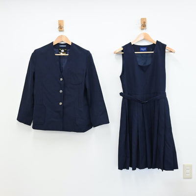 【中古】埼玉県 埼玉県久喜市立鷲宮東中学校 女子制服 2点（ブレザー・ジャンパースカート）sf012894