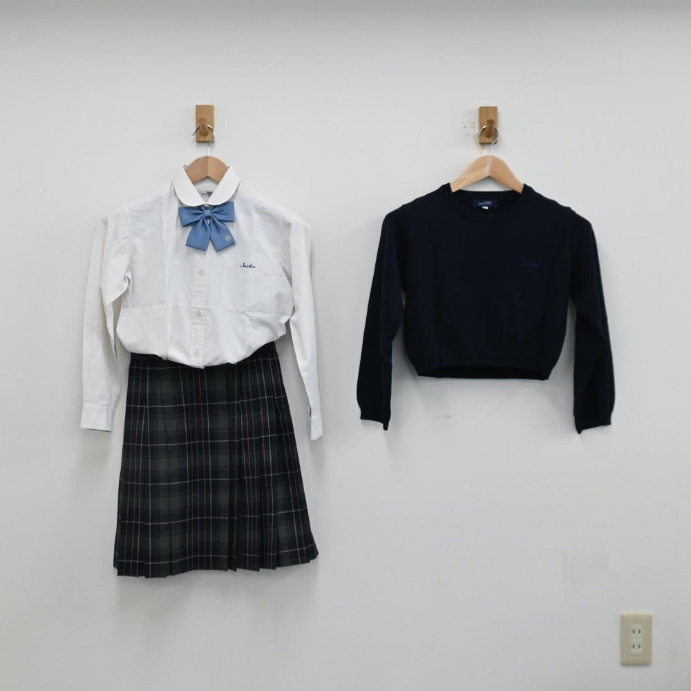 【中古】岡山県 岡山学芸館清秀中学校 女子制服 4点（シャツ・ニット・スカート）sf012947