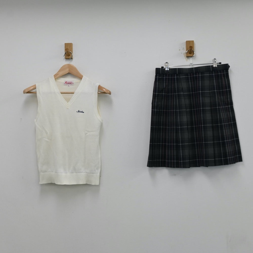 【中古】岡山県 岡山学芸館清秀中学校 女子制服 2点（ニットベスト・スカート）sf012949