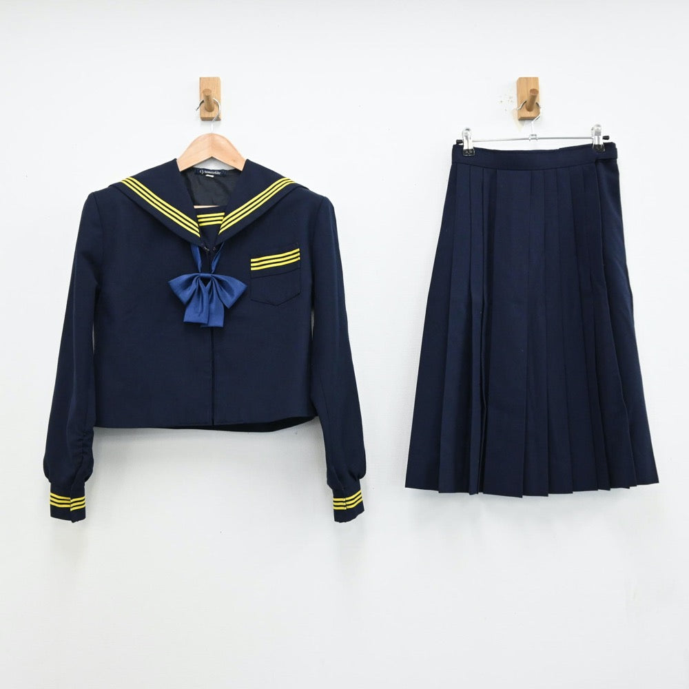 【中古】静岡県 浜名中学校 女子制服 4点（セーラー服・セーラー服・スカート）sf012972