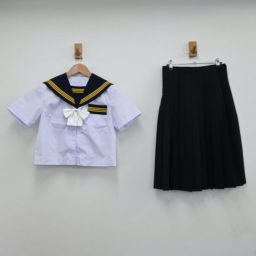 【中古】静岡県 浜名中学校 女子制服 3点（セーラー服・スカート）sf012974