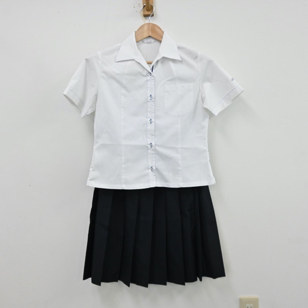 【中古】福岡県 私立中村学園女子高等学校 女子制服 4点（シャツ・ニットベスト・スカート）sf013013