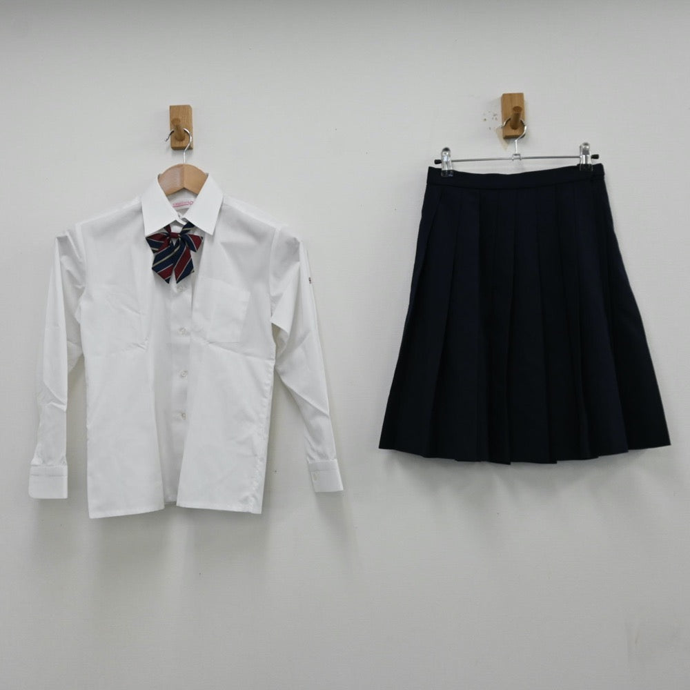 【中古】千葉県 幕張総合高等学校 女子制服 4点（ブレザー・シャツ・スカート）sf013113