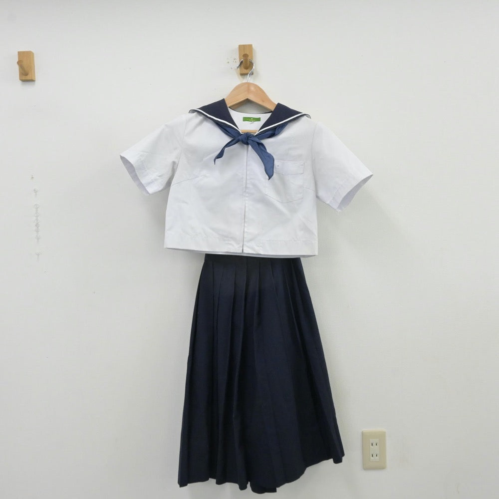 【中古】福岡県 福岡教育大学附属福岡中学校 女子制服 3点（セーラー服・スカート）sf013128