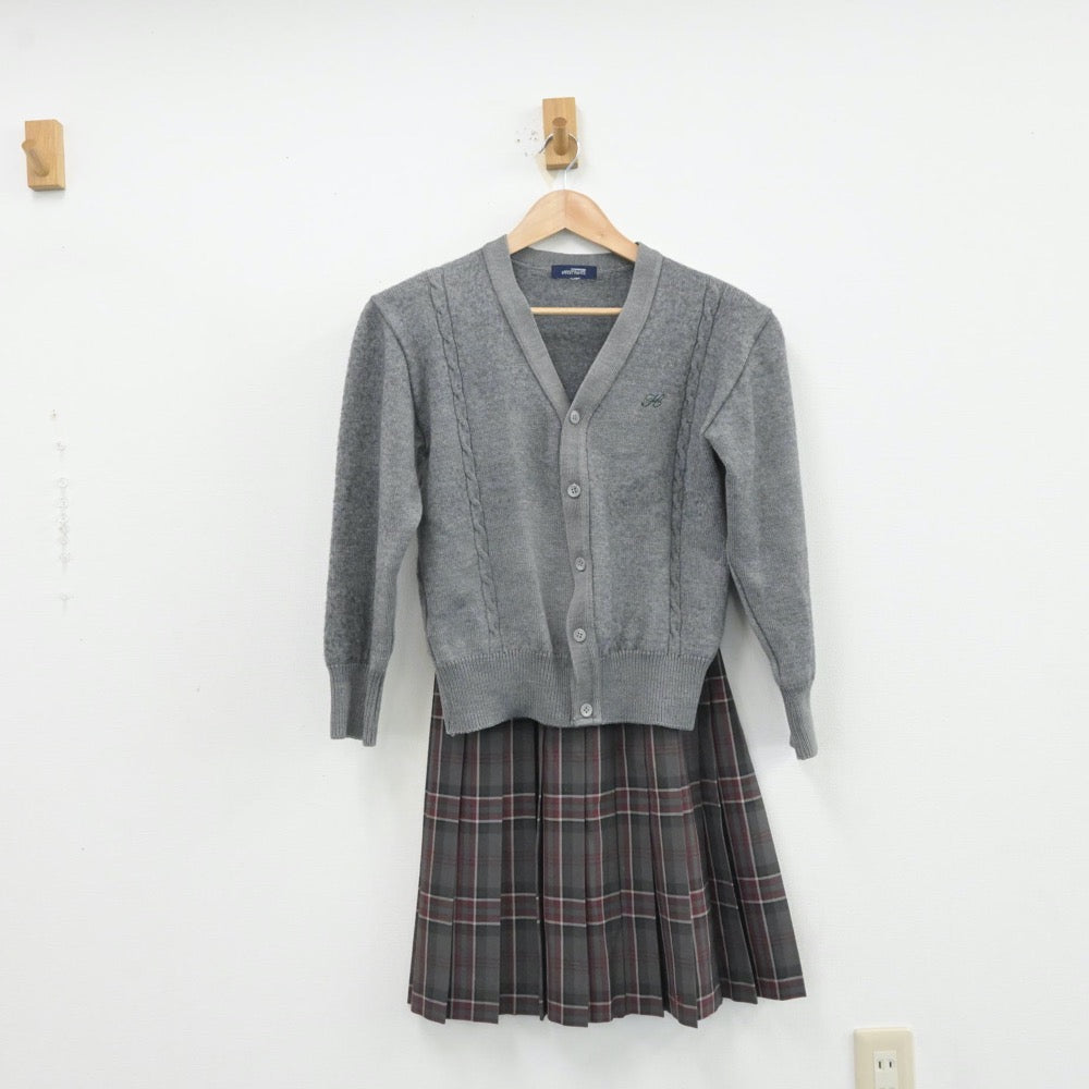 【中古】埼玉県 北中学校 女子制服 2点（ニット・スカート）sf013144