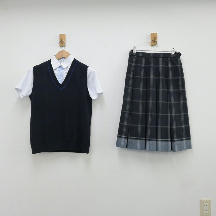 【中古】北海道 北海道旭川永嶺高等学校 女子制服 3点（シャツ・ニットベスト・スカート）sf013154