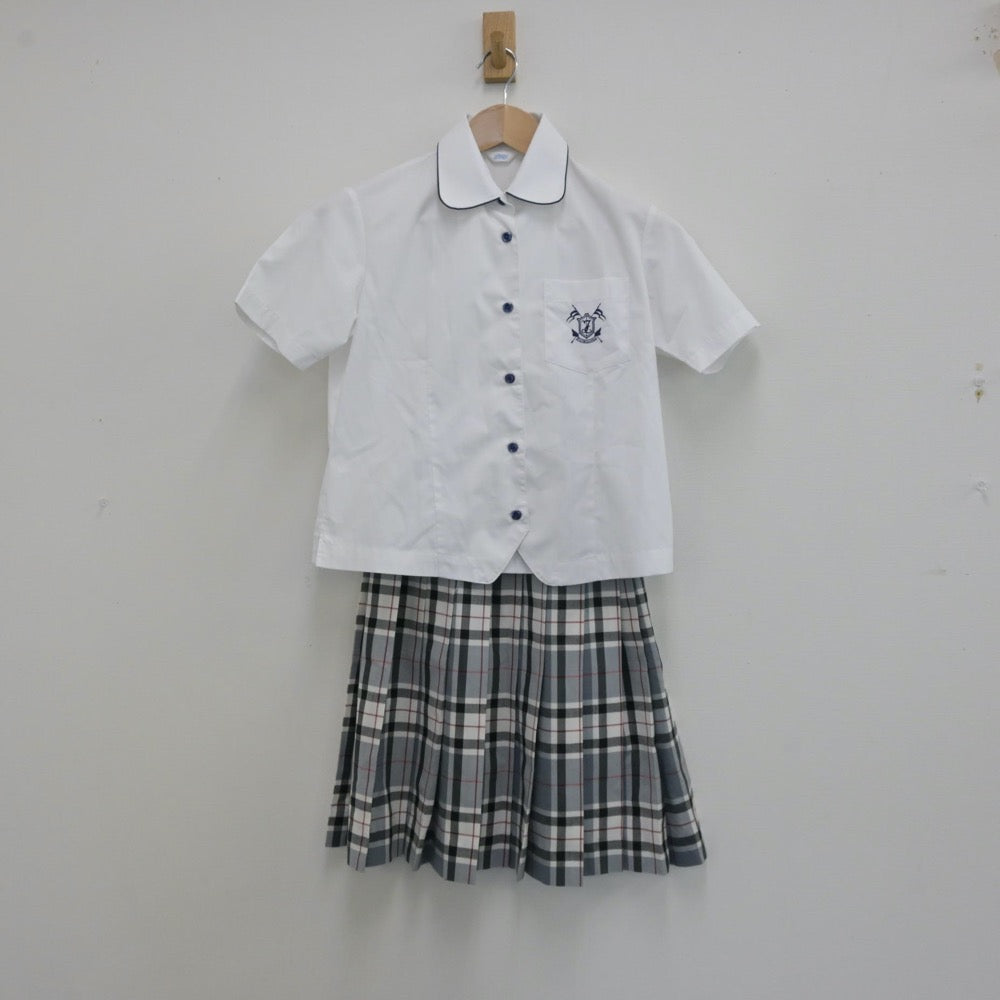 【中古】東京都 富士見丘高等学校 女子制服 4点（シャツ・ニット・スカート）sf013172