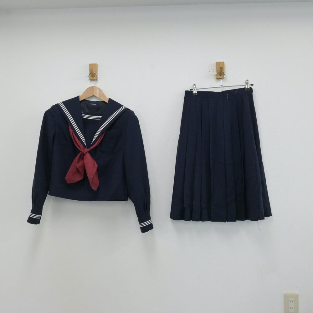 【中古】北海道 遺愛女子高等学校 女子制服 3点（セーラー服・スカート）sf013176