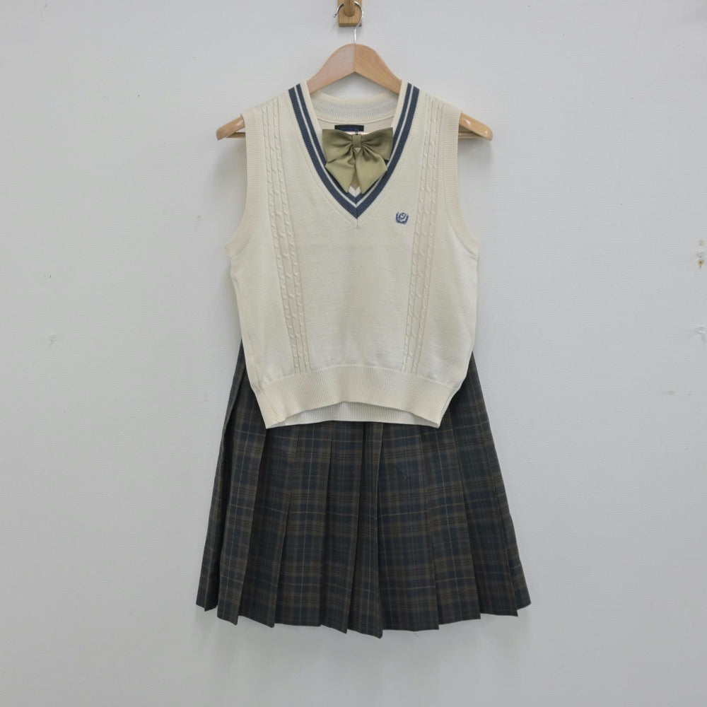 【中古】埼玉県 埼玉県立桶川高等学校 女子制服 4点（ベスト・ニットベスト・スカート）sf013280