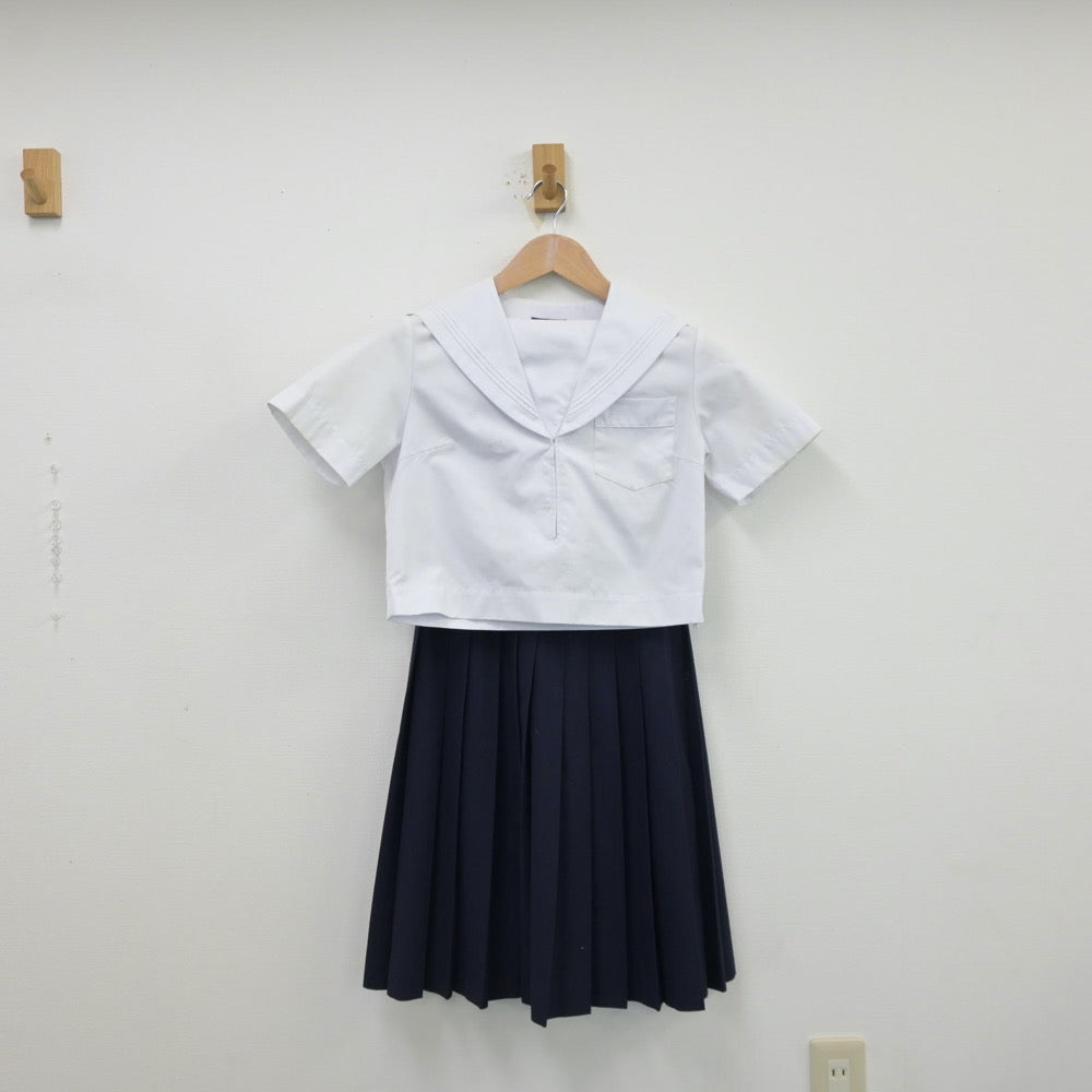 【中古】福岡県 大刀洗中学校 女子制服 3点（セーラー服・スカート）sf013348