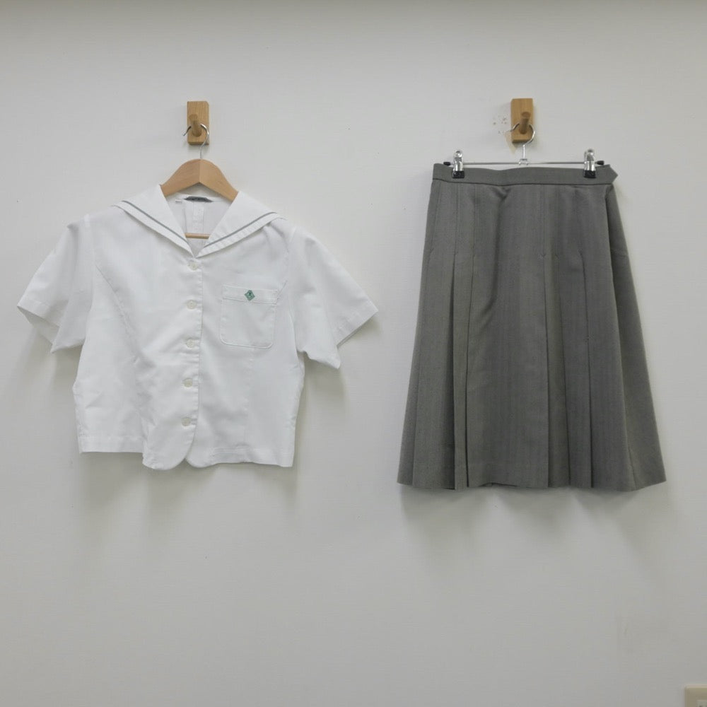 【中古】 富山県立大門高等学校 女子制服 3点（セーラー服・スカート）sf013393