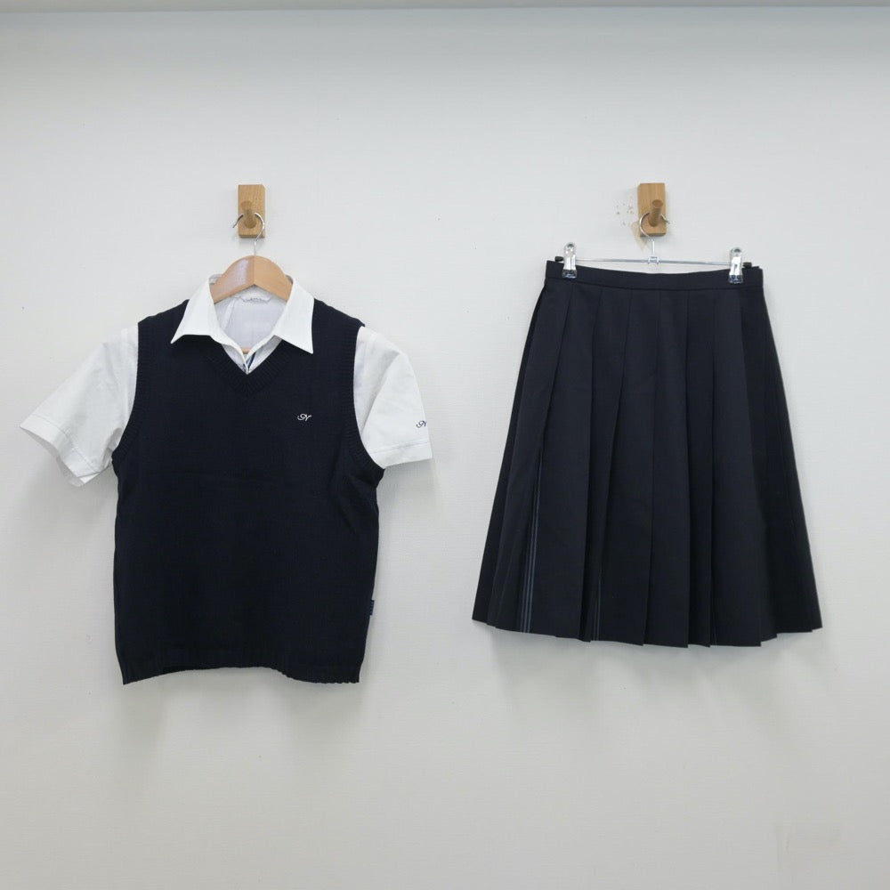 【中古】東京都 中村学園女子高等学校 女子制服 3点（シャツ・ニットベスト・スカート）sf013425