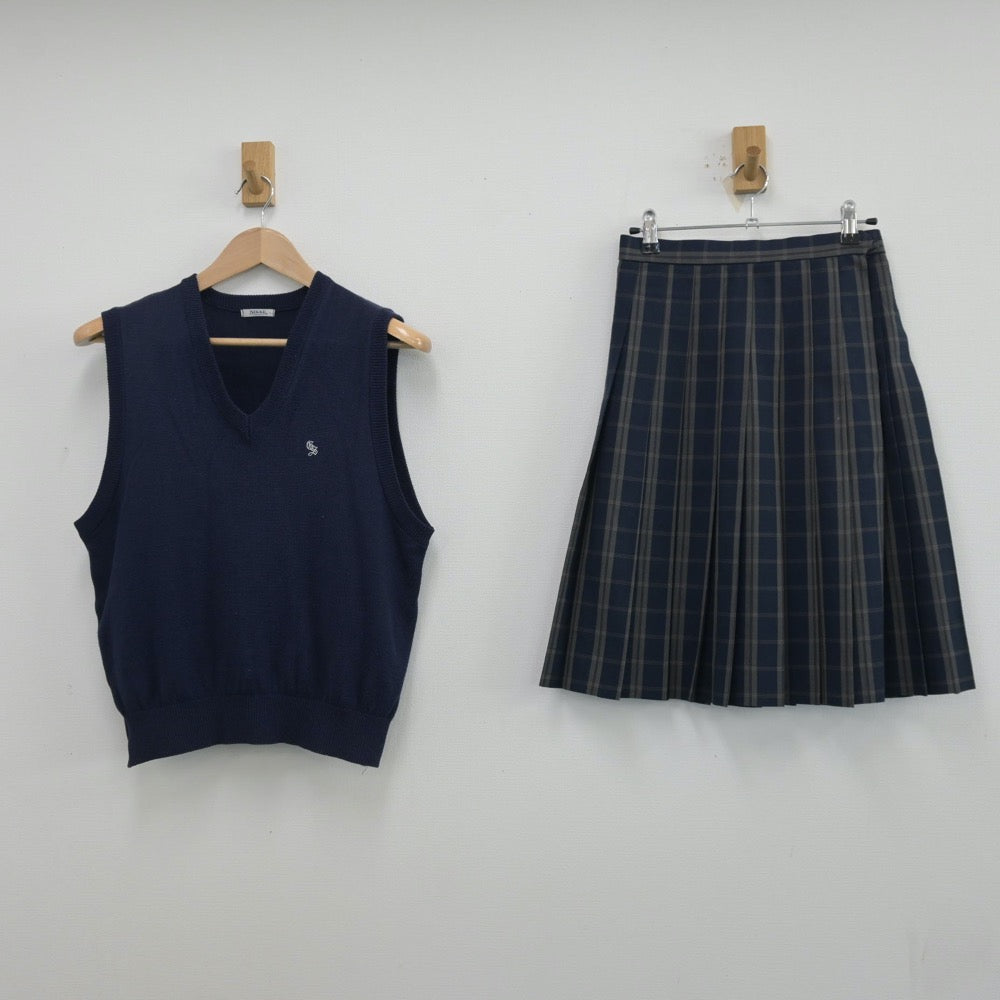 【中古】東京都 都立第五商業高等学校 女子制服 2点（ニットベスト・スカート）sf013478