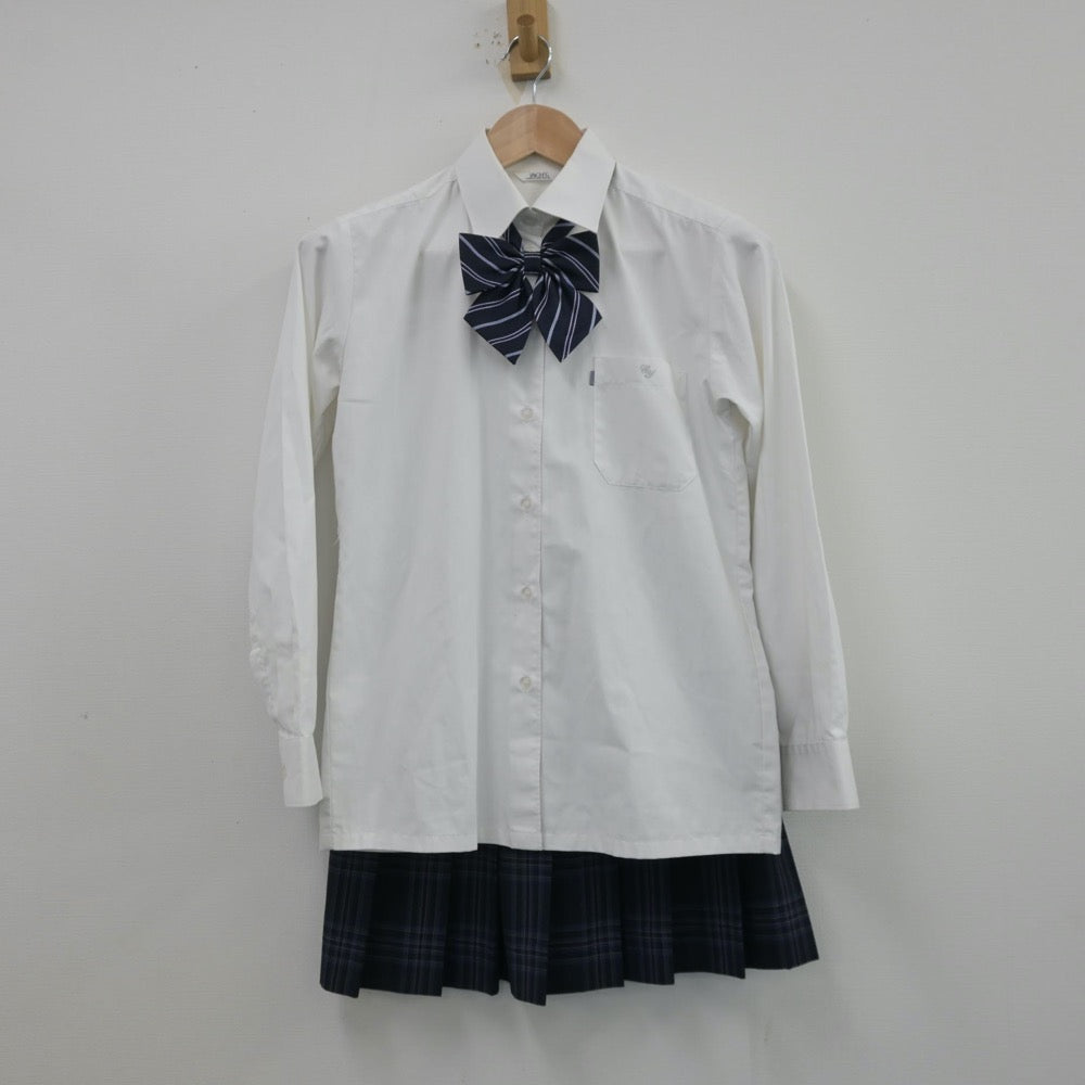 【中古】神奈川県 中央大学附属横浜高等学校 女子制服 4点（ブレザー・シャツ・スカート）sf013502