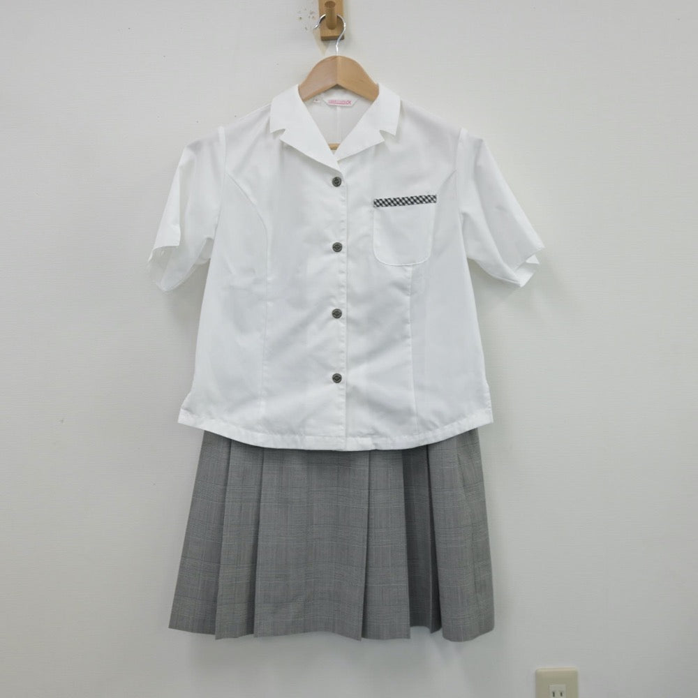 【中古】岩手県 盛岡大学附属高等学校 女子制服 4点（シャツ・ベスト・スカート）sf013514