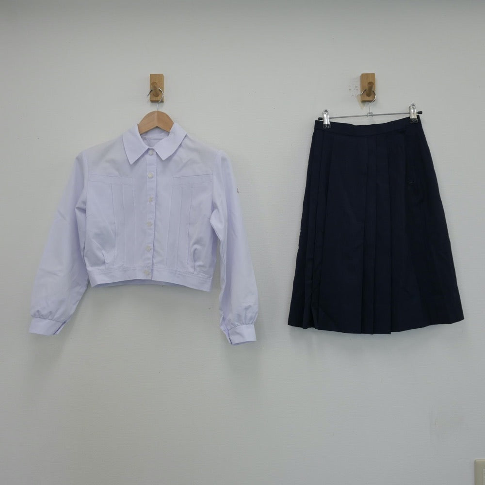 【中古】奈良県 奈良県立奈良高等学校 女子制服 3点（シャツ・スカート）sf013548