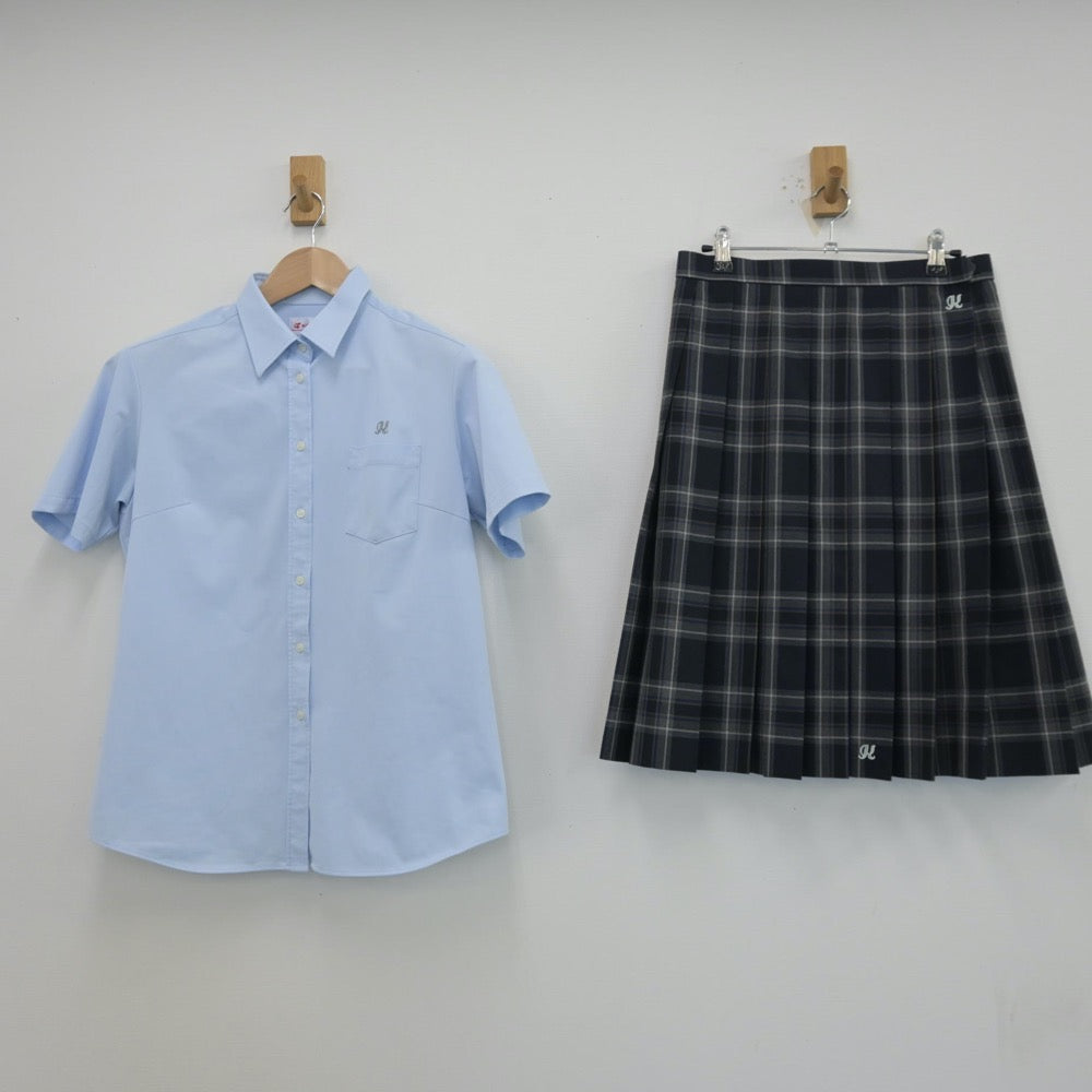 【中古】大阪府 大阪府立貝塚高等学校 女子制服 3点（シャツ・スカート）sf013562