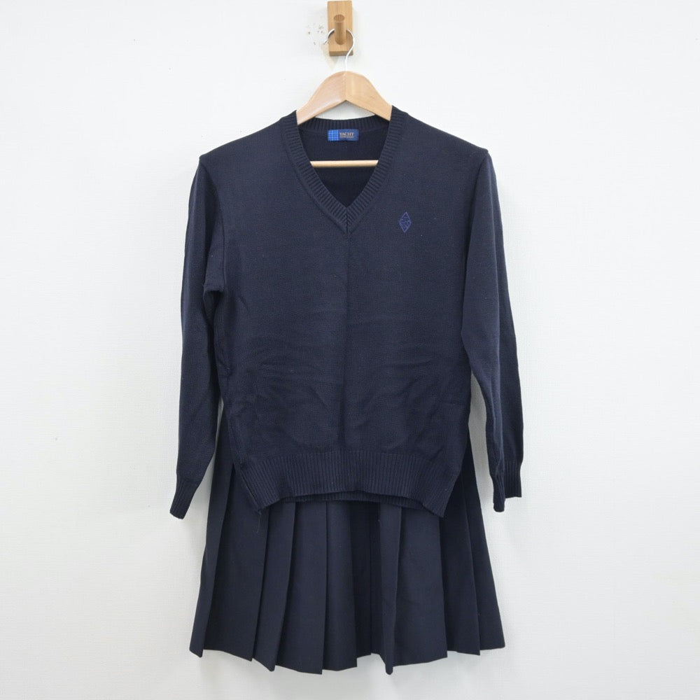 【中古】東京都 普連土学園高等学校 女子制服 2点（スカート・ニット）sf013588