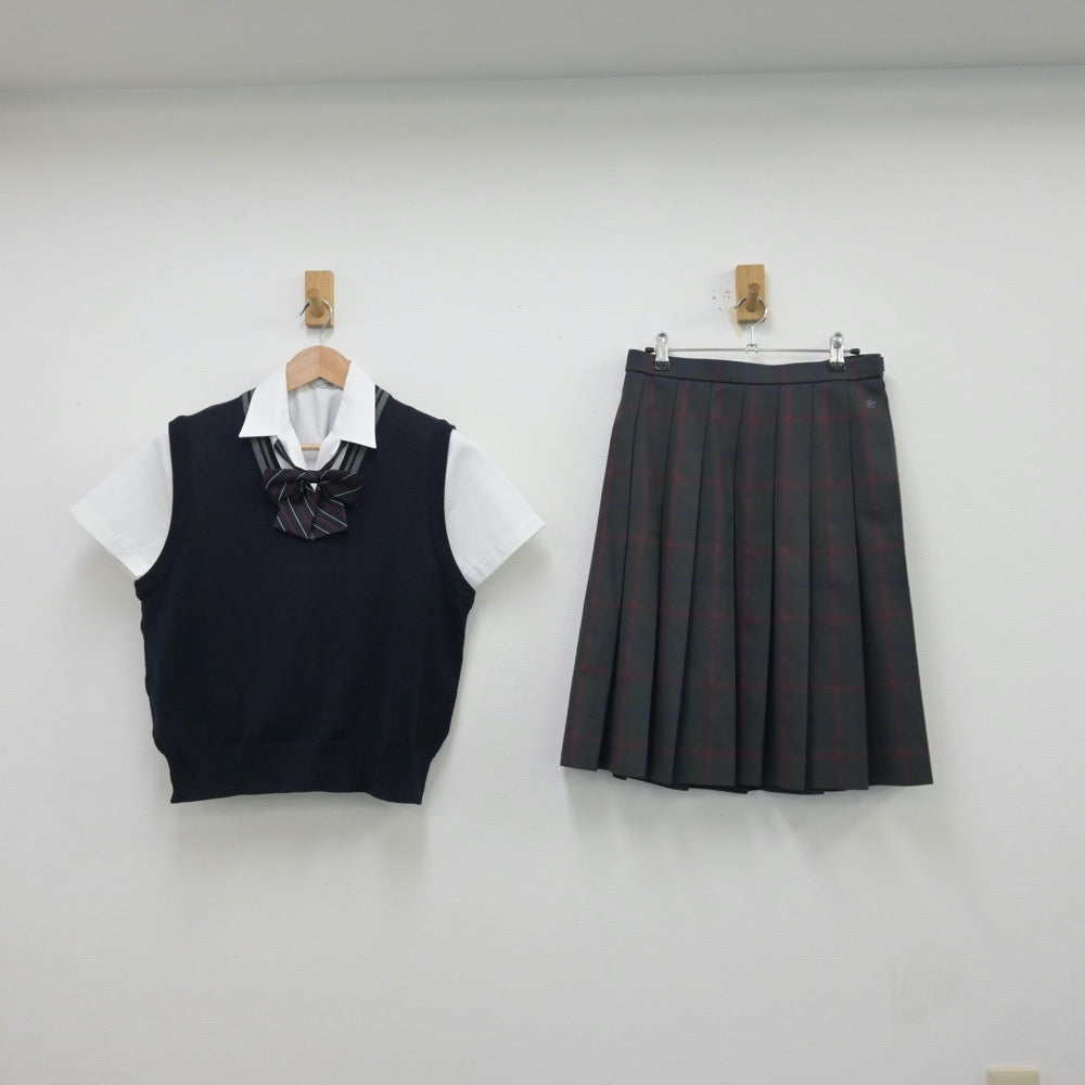 【中古】愛知県 豊田東高等学校 女子制服 5点（シャツ・ニットベスト・スカート）sf013681